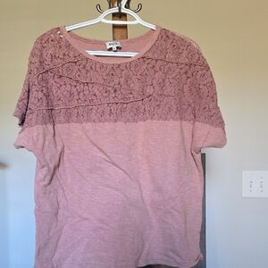 BKE Mauve Lace Yoke Short Sleeve Tee